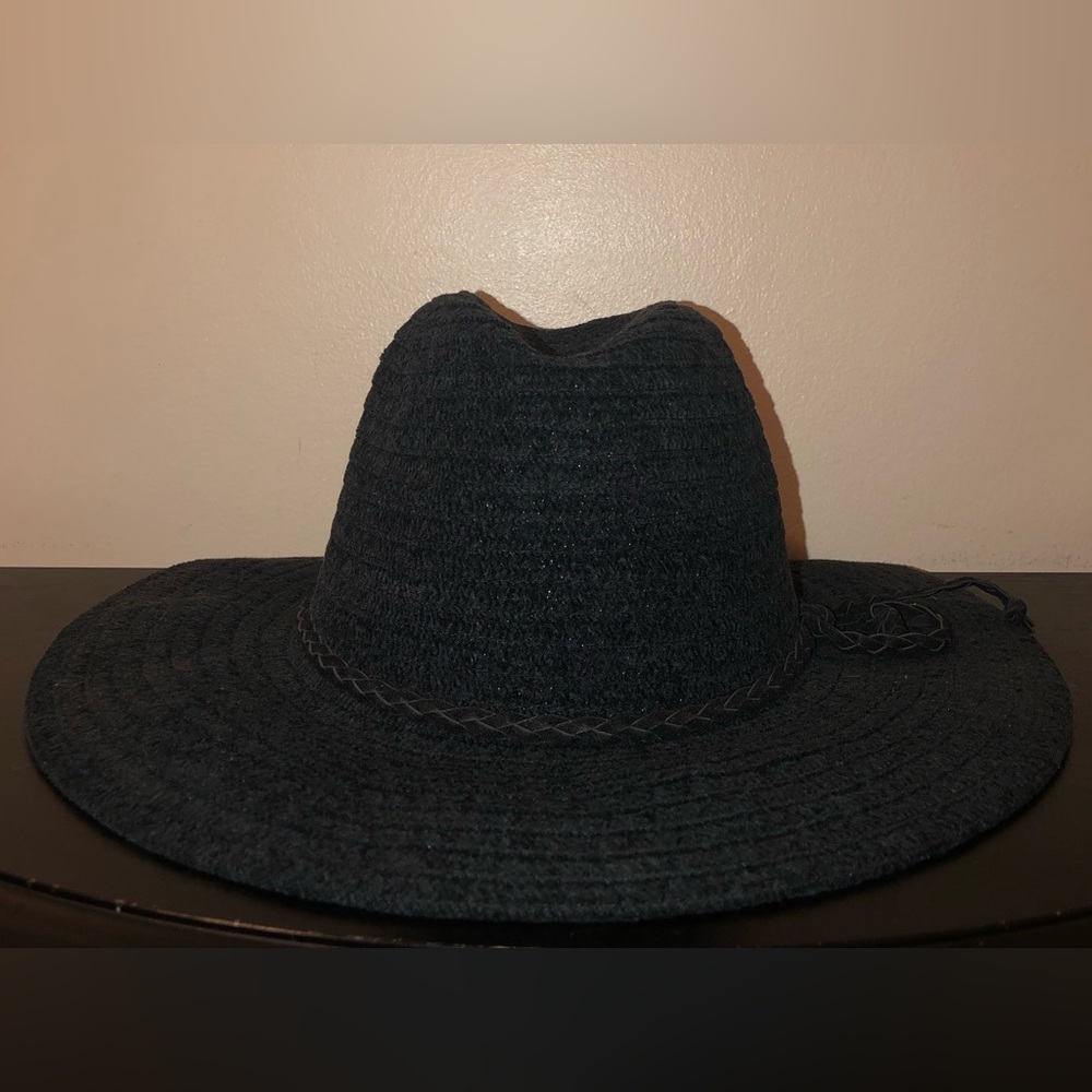Free People Black Wide Brim Hat,GUC